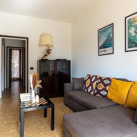 Brunetta Cozy Apartmentmetro B Rom